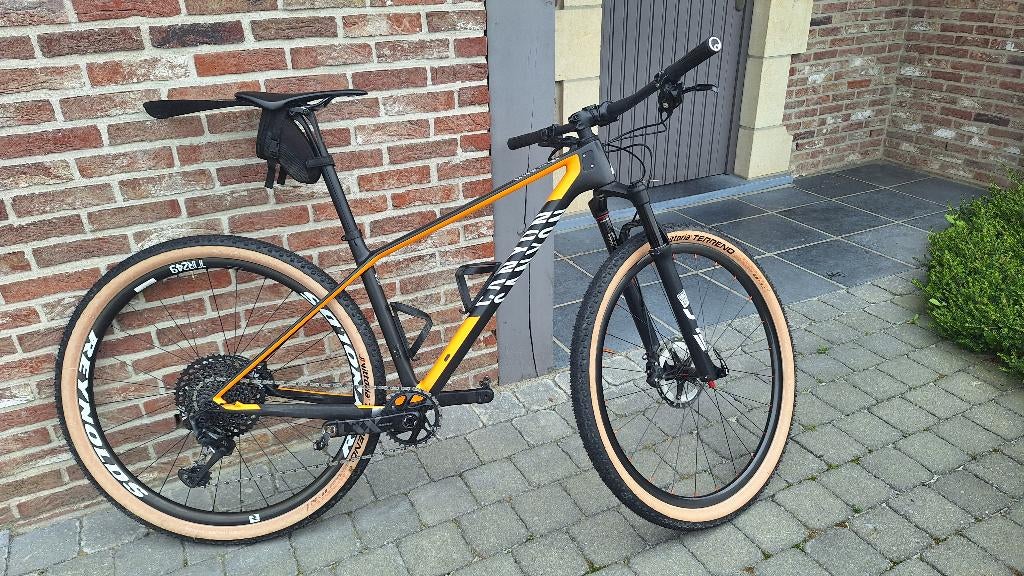 VTT Canyon cf slx 9 taille M, Vélos & Vélomoteurs, Vélos | Hommes | Vélos de sport & Vélo de randonnée, Utilisé, Autres marques