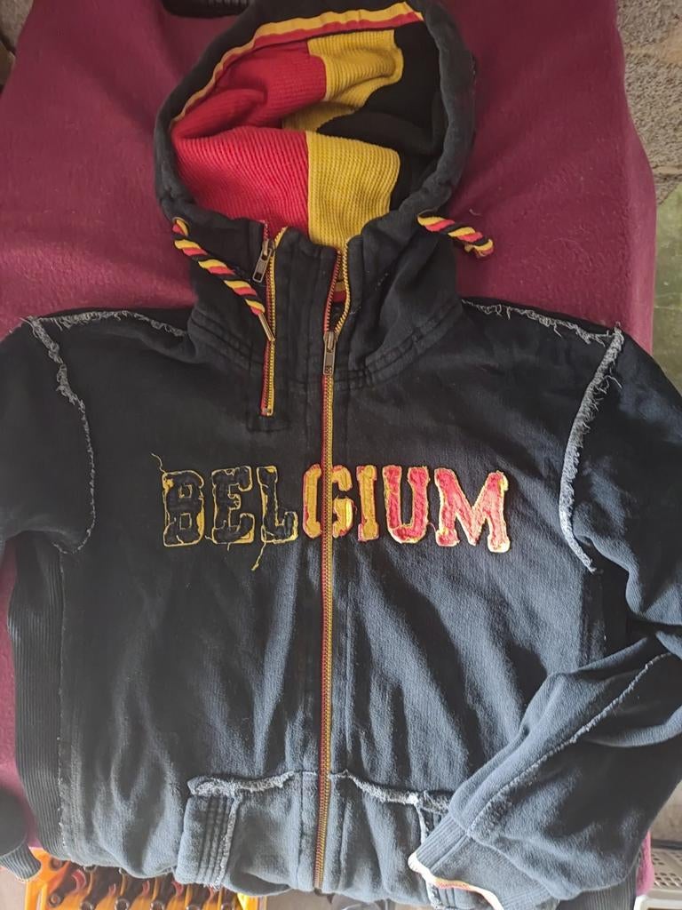 Gilet jn'joy belgium taille 12 ans, Ophalen, Zo goed als nieuw