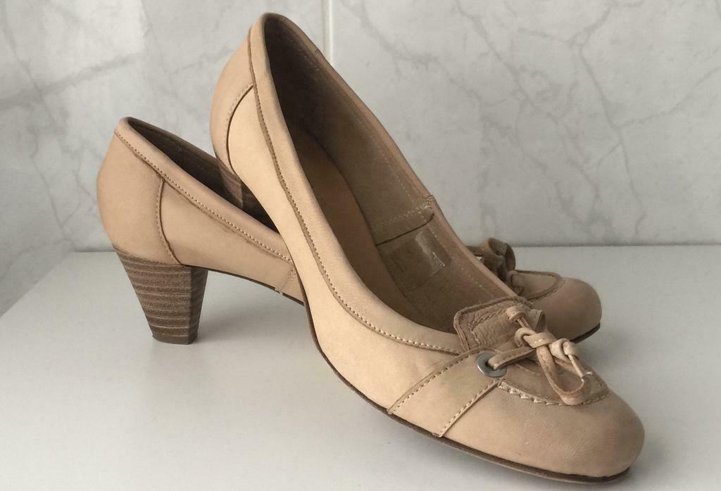 Heel mooie Italiaanse lederen schoenen!, Enlèvement ou Envoi, Comme neuf