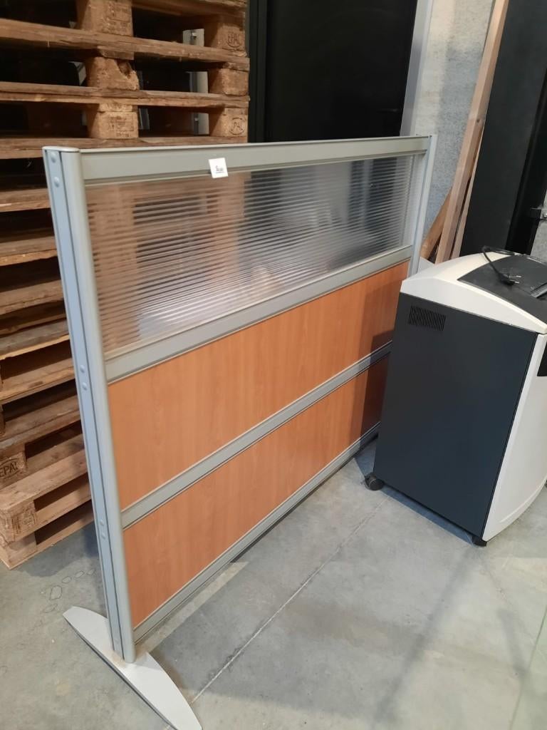 Scheidingswand, Enlèvement, Utilisé