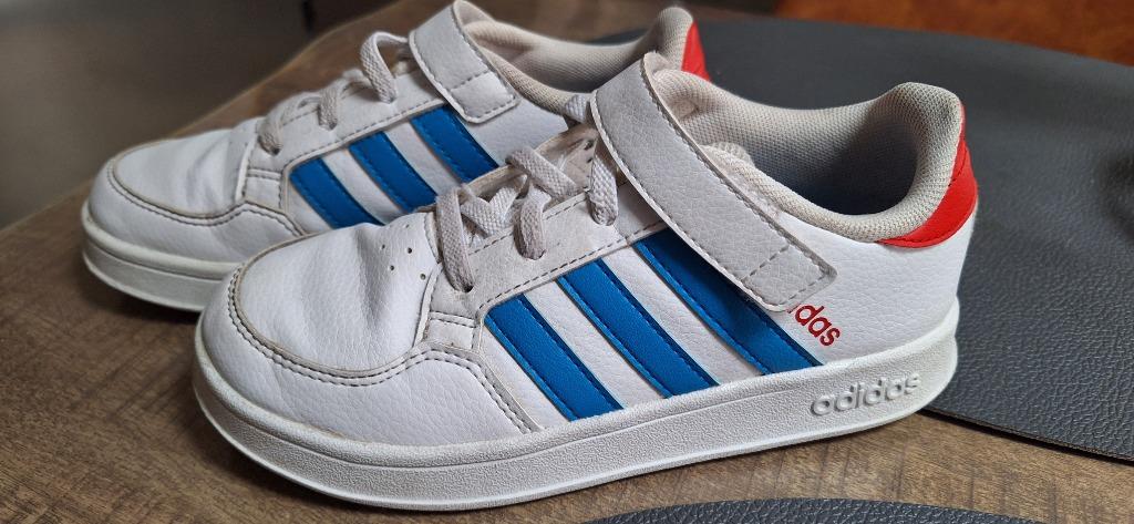 Basketschoenen, Ophalen, Adidas, Zo goed als nieuw, Jongen of Meisje