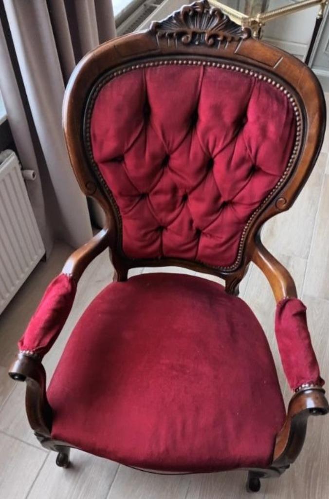 ANTIEKE ZETEL / STOEL (stijl Louis XV ?? ), Enlèvement