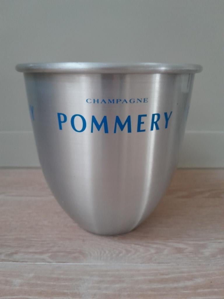 Licht metalen zilveren Champagne Pommery ijsemmer, Ophalen of Verzenden, Gebruikt, Gebruiksvoorwerp