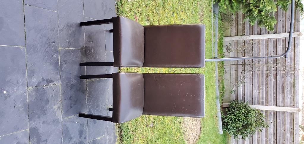 Chaises en cuir 10 euros, Enlèvement ou Envoi, Utilisé, Cuir, Deux