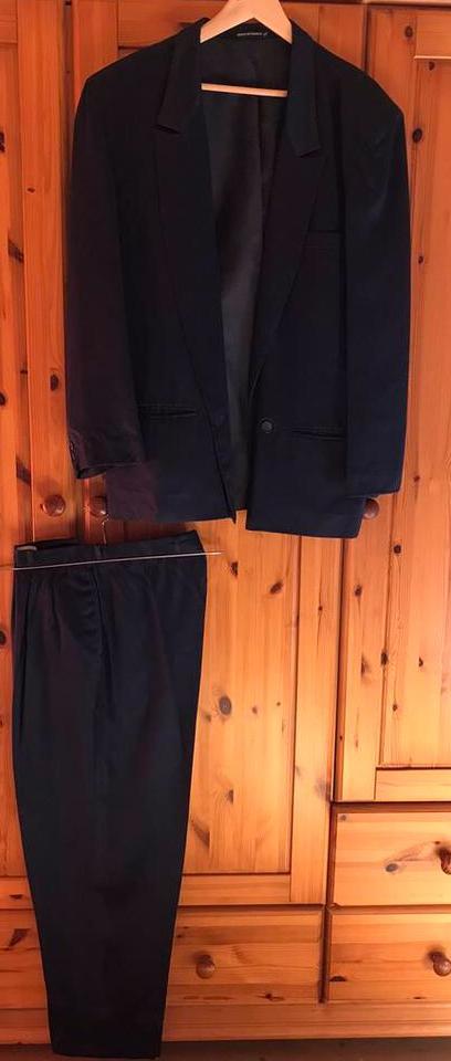 Très beau costume homme taille 44, Vêtements | Hommes, Sans marque, Comme neuf, Enlèvement, Bleu