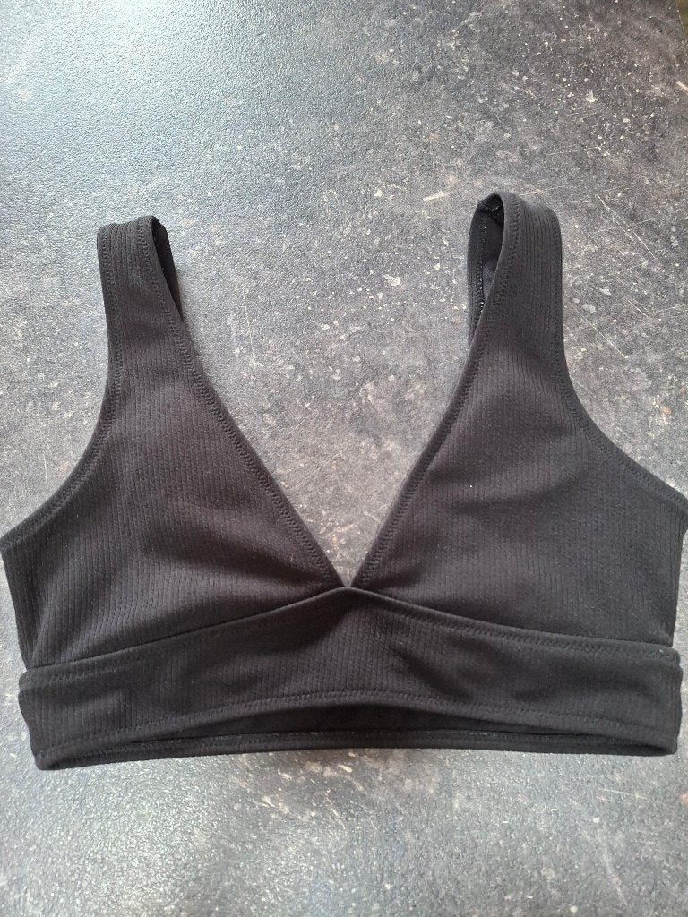bikinitopje zwart S, Kleding | Dames, Badmode en Zwemkleding, Ophalen of Verzenden, Zwart, Bikini