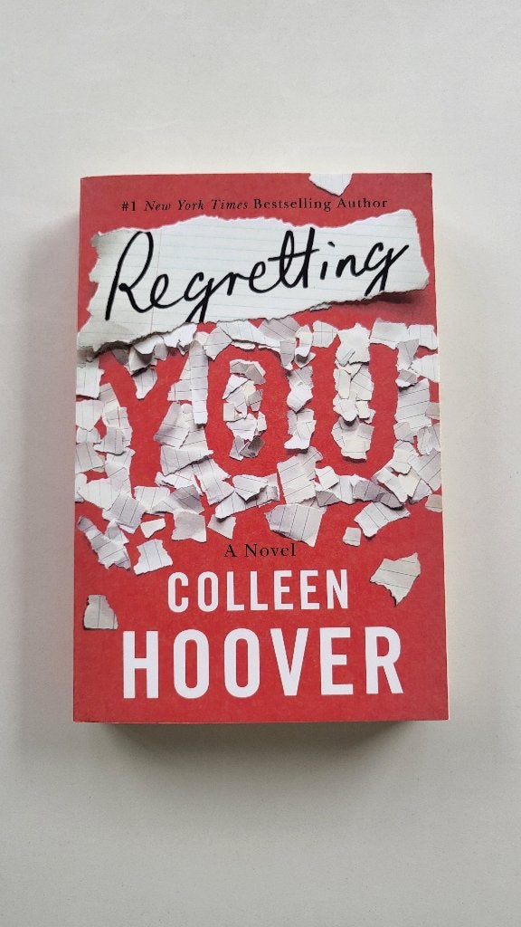 Regretting you - Colleen Hoover, Colleen Hoover, Enlèvement, Belgique, Comme neuf