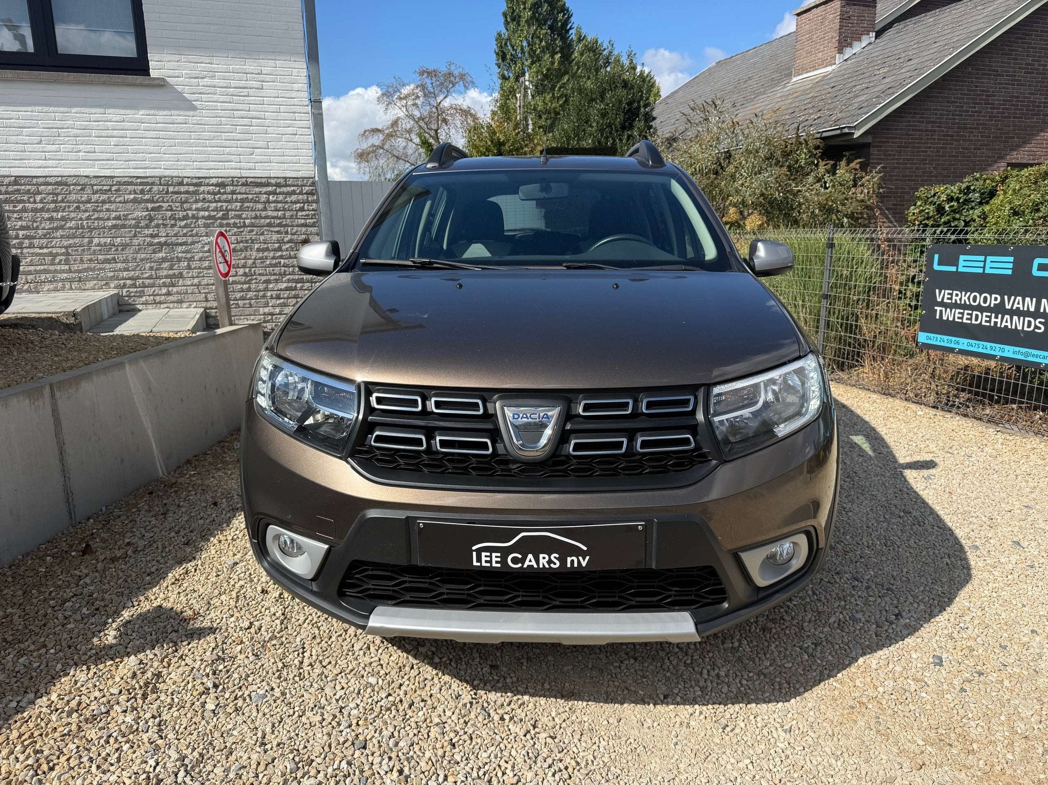 Dacia Sandero plus Stepway (facelift model), Autos, Achat, Entreprise, Boîte manuelle, Noir