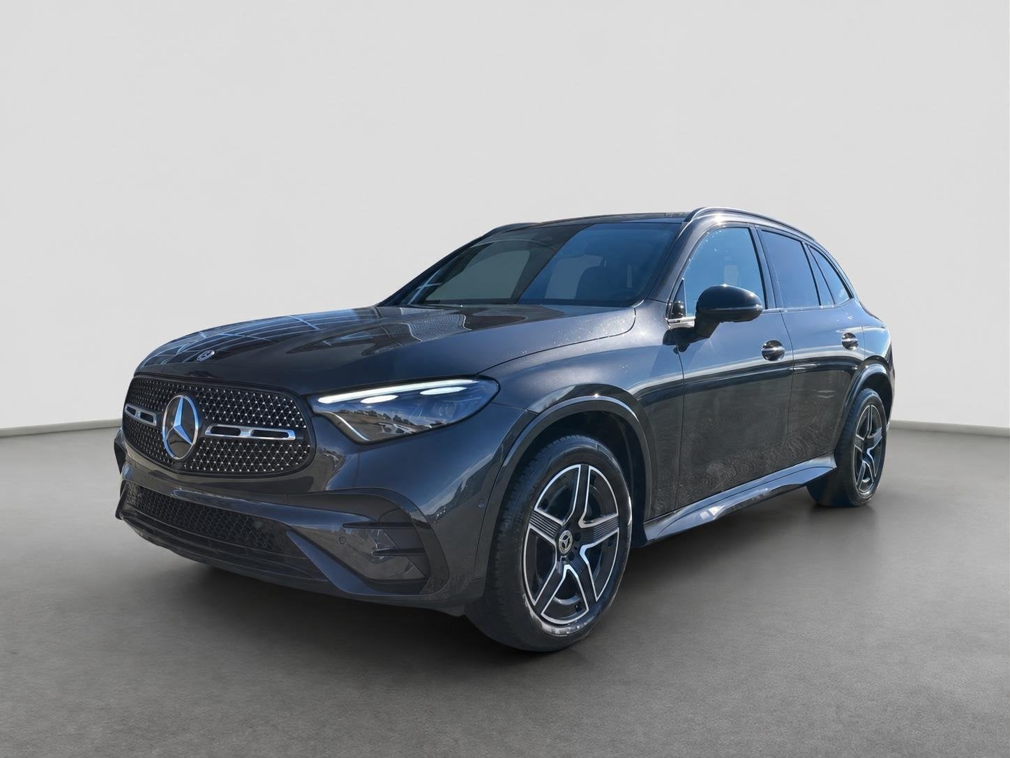 Mercedes-Benz GLC GLC 200 4MATIC AMG Line, Auto's, Mercedes-Benz, Bedrijf, Te koop, GLC, 4x4, Airconditioning, Automatische klimaatregeling