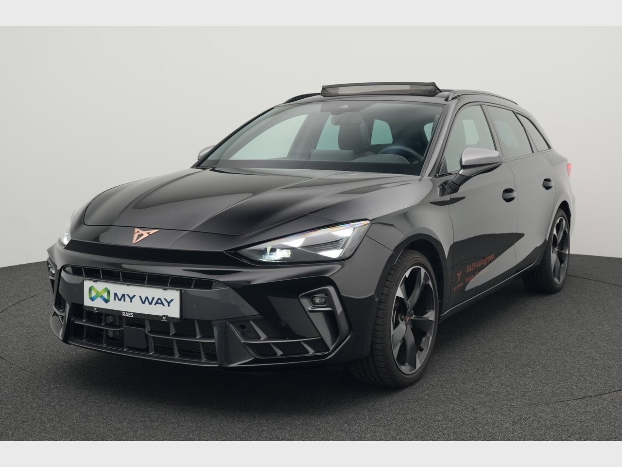 Cupra Leon SW Leon Break Business 1.5 eTSI 150pk (110kW) DSG, Auto's, Automaat, Leon, Zwart, 128 g/km