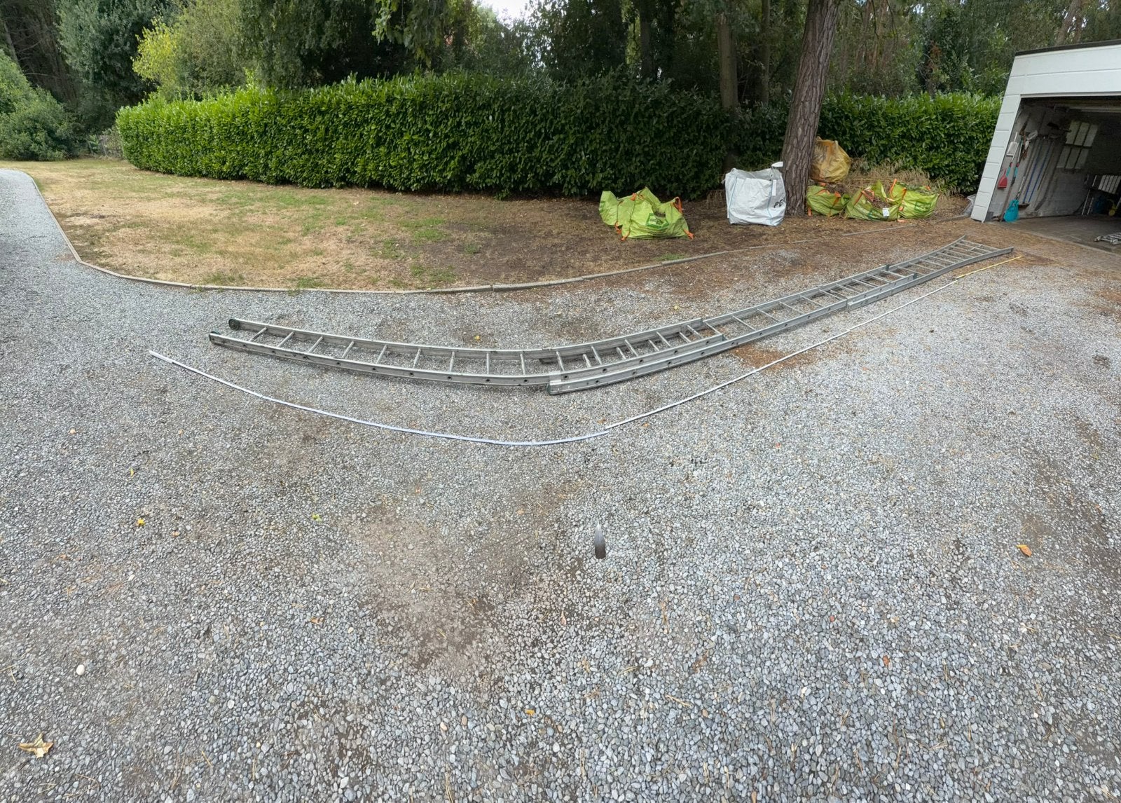 Échelle escamotable de 9 m pour toits hauts, Bricolage & Construction, Échelles & Escaliers, Pliable ou rétractable/escamotable