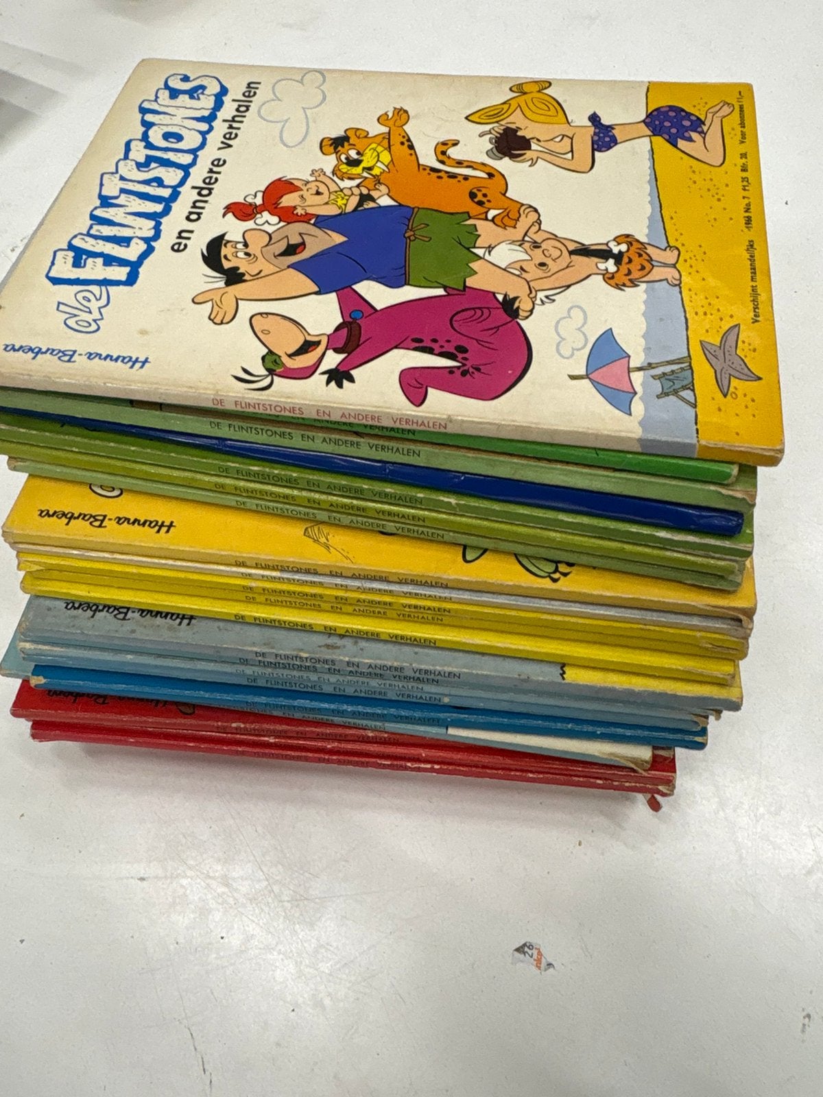 Lot 25 strips jaren 60 flinstone, Meerdere comics, Ophalen of Verzenden, Gelezen