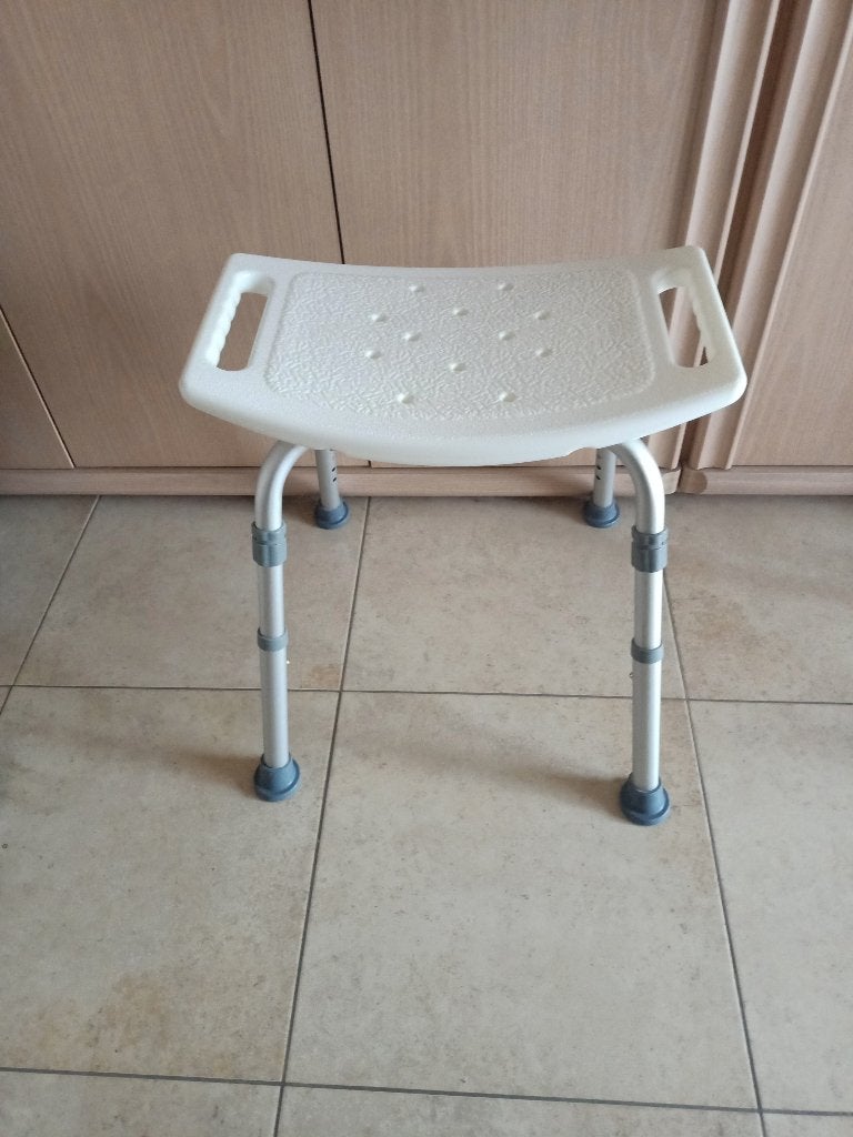 Nouvelle chaise de douche, Divers, Matériel Infirmier, Enlèvement, Neuf
