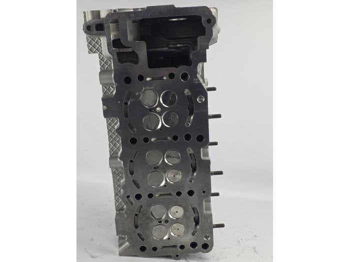 Culasse d'un Mercedes Sprinter, Autos : Pièces & Accessoires, Neuf, 6 mois de garantie, -, -