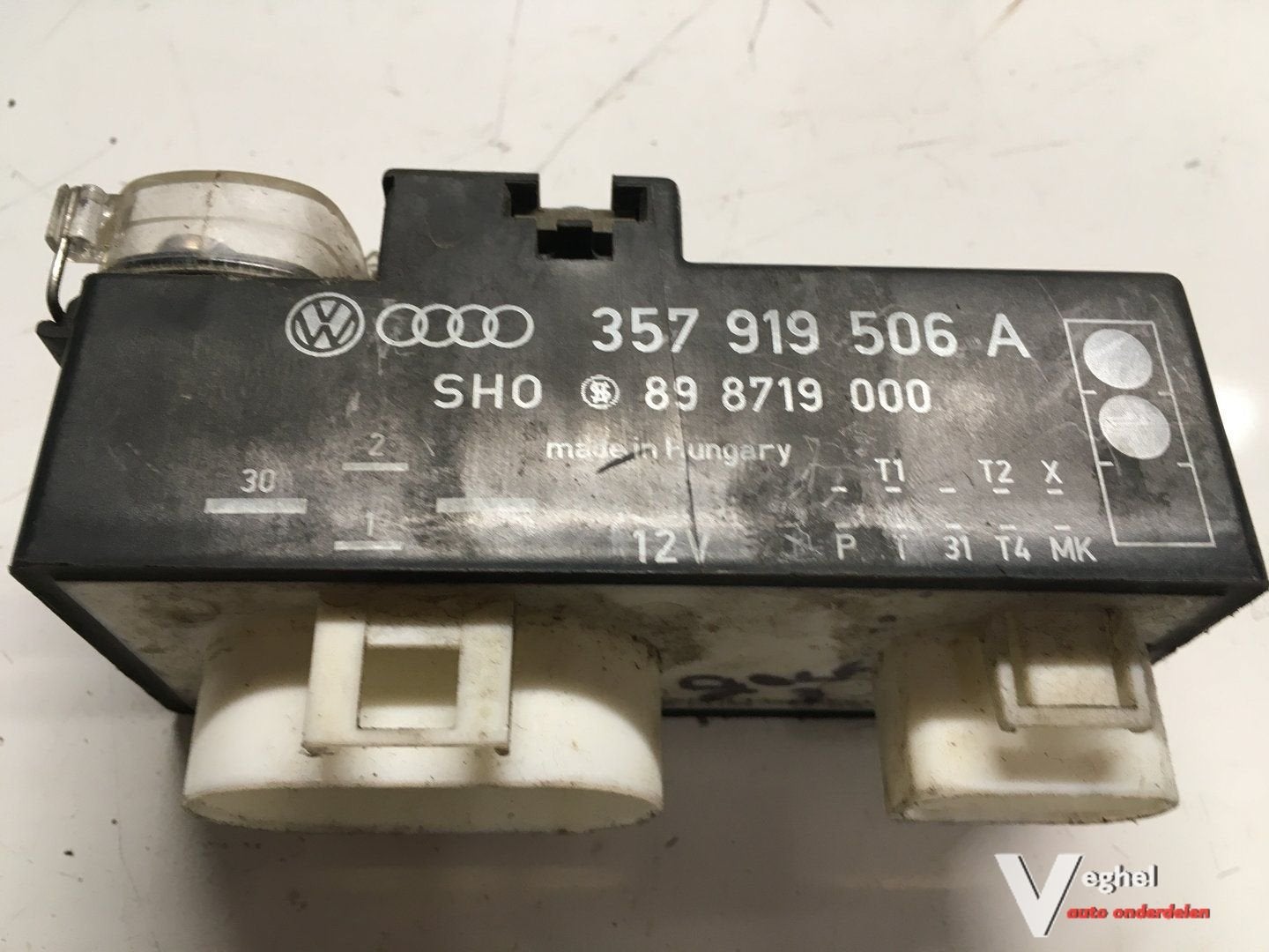 Vw Golf 3   1997   Koelvin relais  357 919 506 A, -, Utilisé, -, -