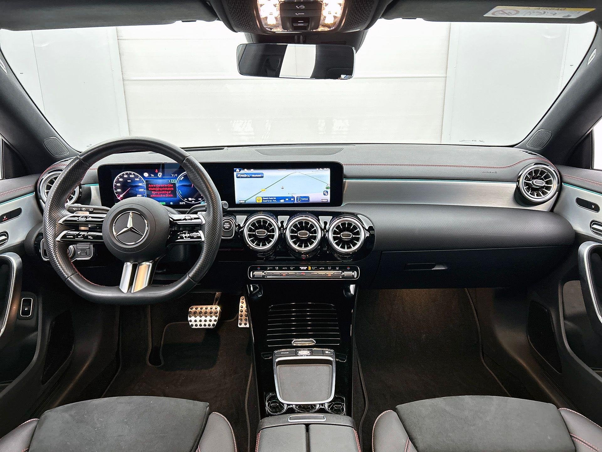 Mercedes-Benz CLA-klasse 250 e Shooting Brake AMG Line | Pan, Autos, Achat, https://public.car-pass.be/vhr/040d26b9-cd31-4ac7-b7ed-d04b00cf1729