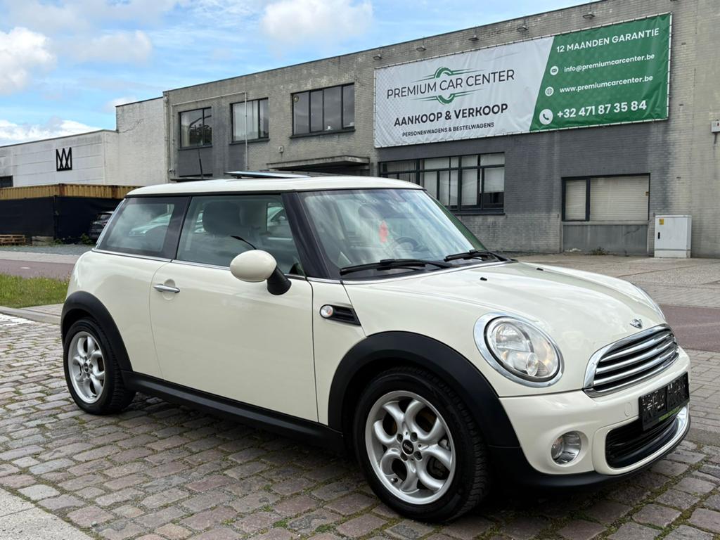 Mini One | 12 Maanden Garantie | 122 Dkm | Benzine | 2013, Auto's, Mini, Voorwielaandrijving, Testrit aan huis, Leder en Stof