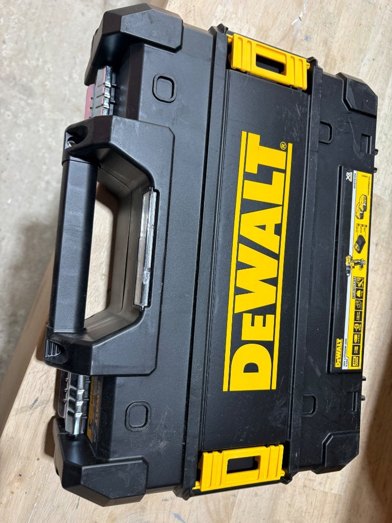 Dewalt tstak koffers, Doe-het-zelf en Bouw, Ophalen, Nieuw