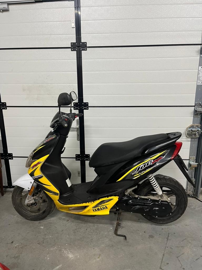 Yamaha Jog RR OPKNAPPER, Fietsen en Brommers, Ophalen of Verzenden, Zo goed als nieuw