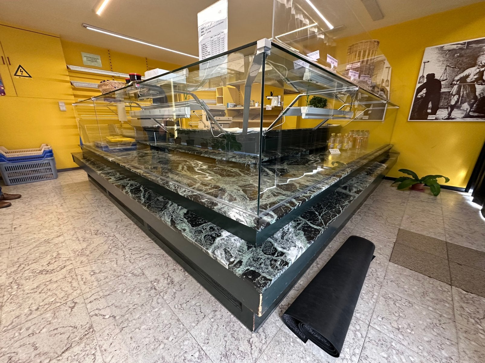 Vitrine réfrigérée en marbre, Articles professionnels, Enlèvement