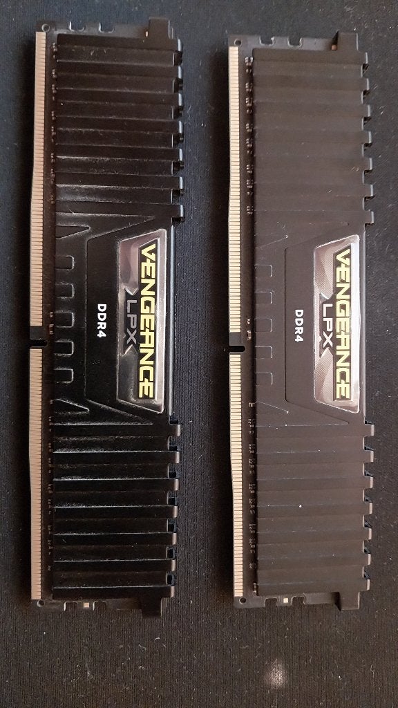 Corsair Vengeance LPX CMK16GX4M2A2400C16, Computers en Software, RAM geheugen, Gebruikt, Desktop, 16 GB, DDR4, Ophalen of Verzenden