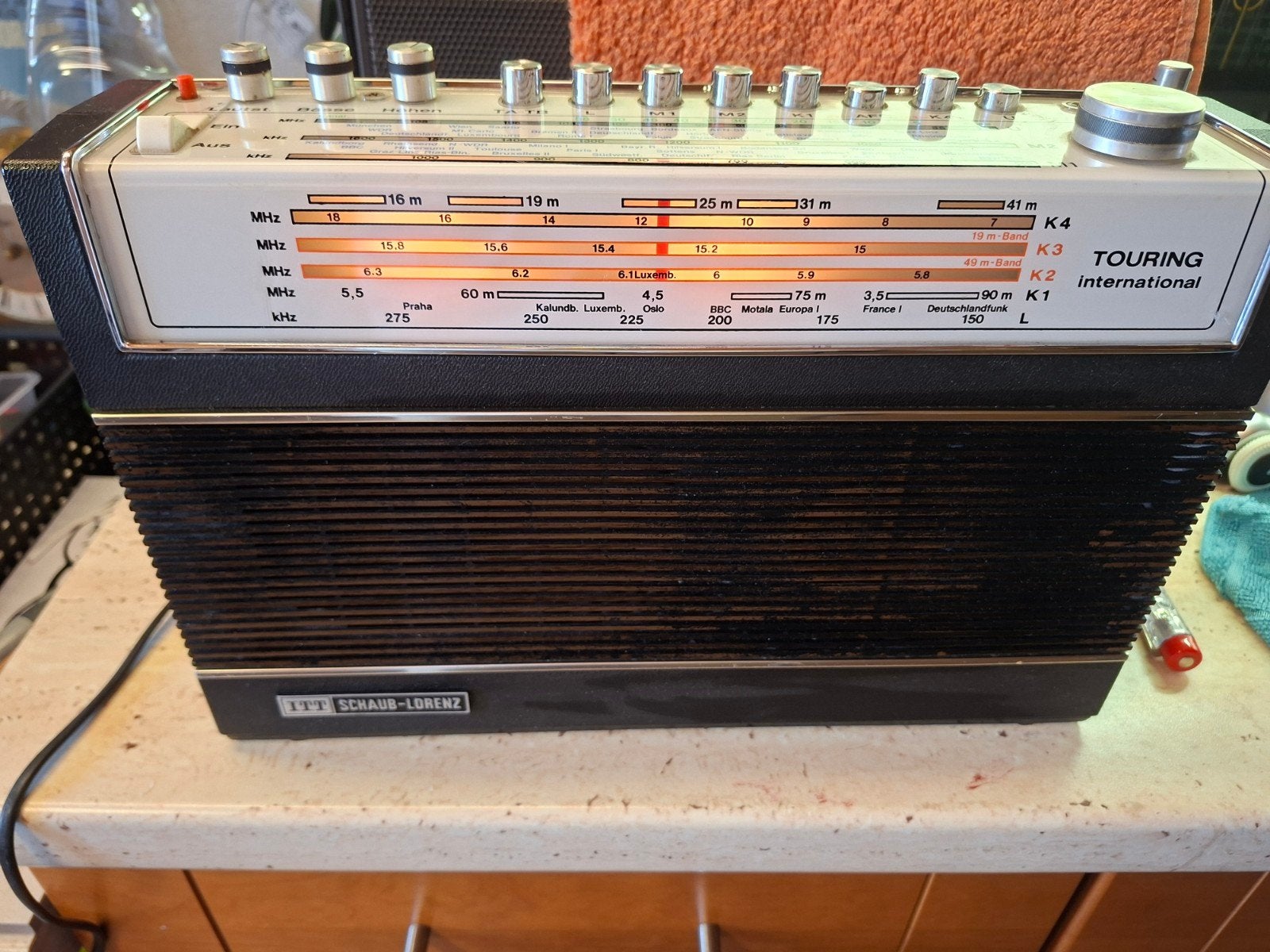 vintage,  radio ITT touring international 102 /1971, Enlèvement ou Envoi, Radio