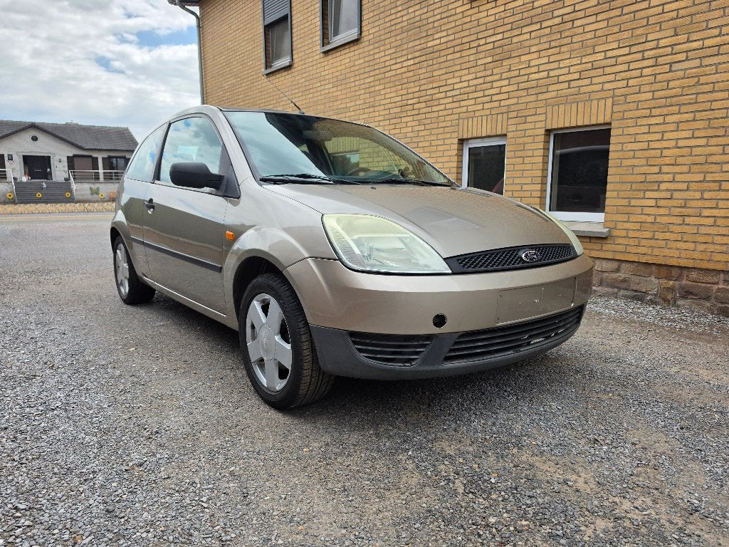 Ford Fiesta 1.25 16v essence, Autos, Achat, Entreprise, Boîte manuelle, https://public.car-pass.be/vhr/9ca100ac-71c4-4c13-9c63-63d43ecaf075