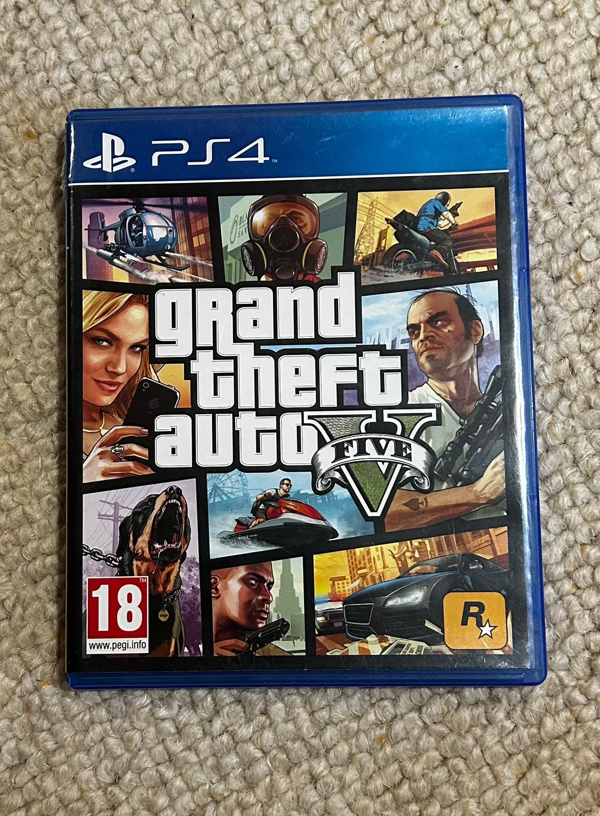 GTA V ps4, Enlèvement, Comme neuf