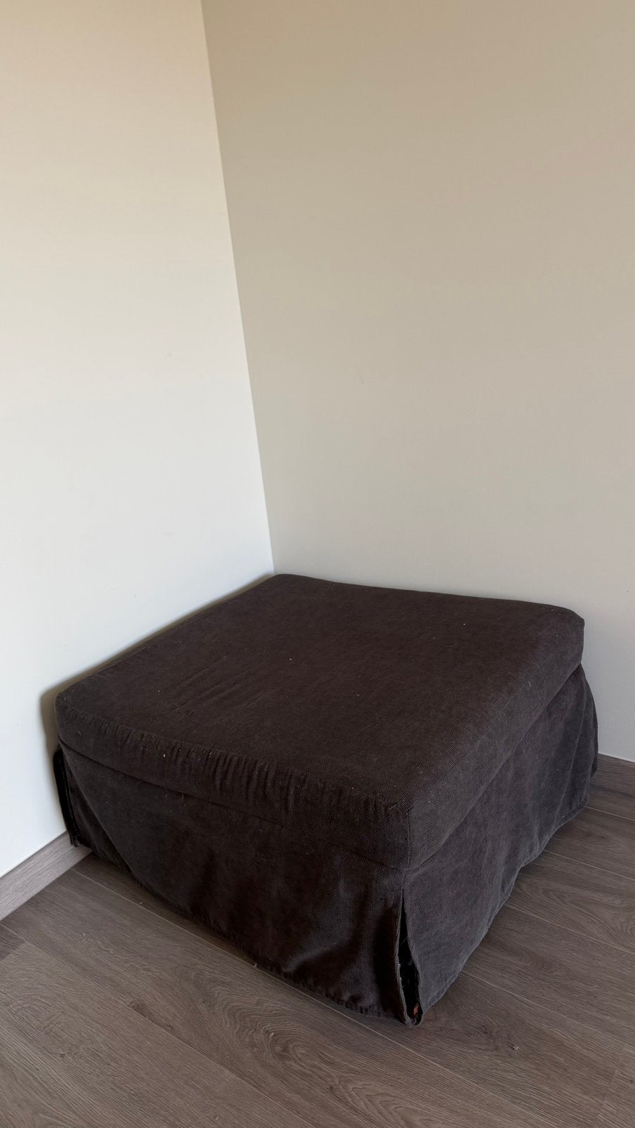 Poef / uitschuifbaar 1-persoons logeerbed met matras, Enlèvement, Utilisé, Une personne, Brun