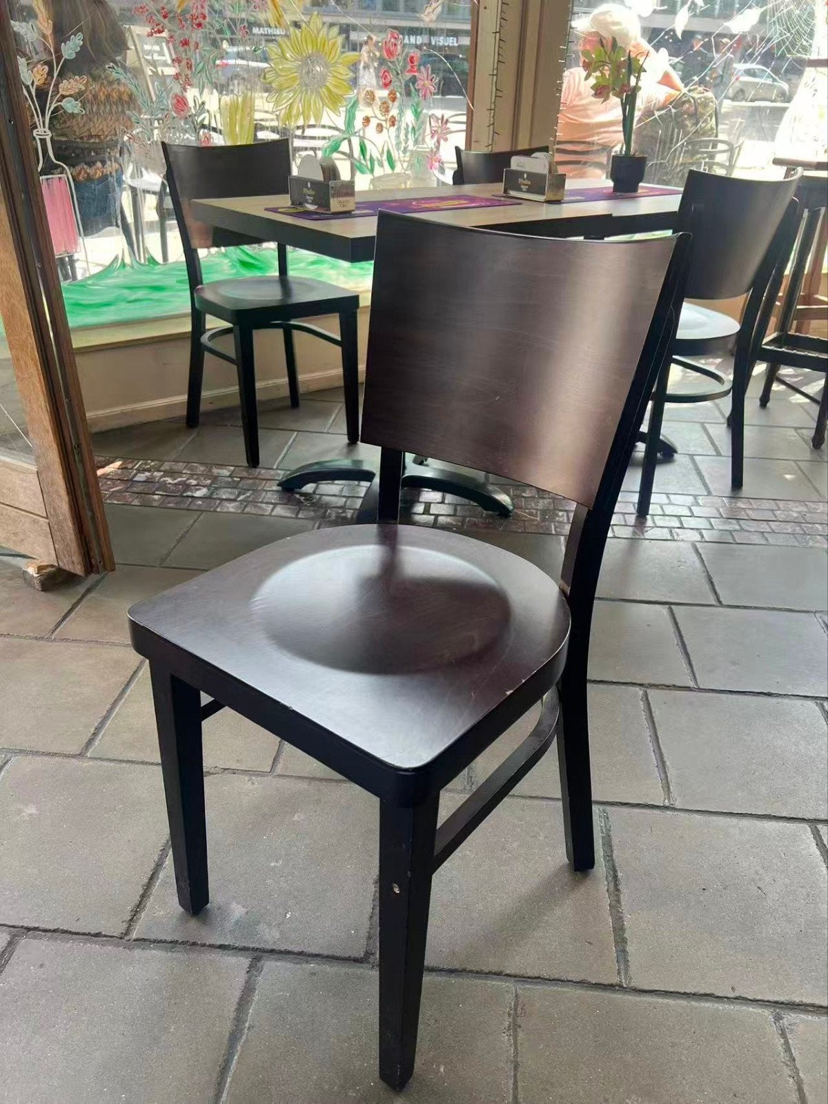 Chaise de café en bois massif - Très bon état, Maison & Meubles, Chaises, Utilisé, Cinq, Six Chaises ou plus, Bois, Brun, Enlèvement
