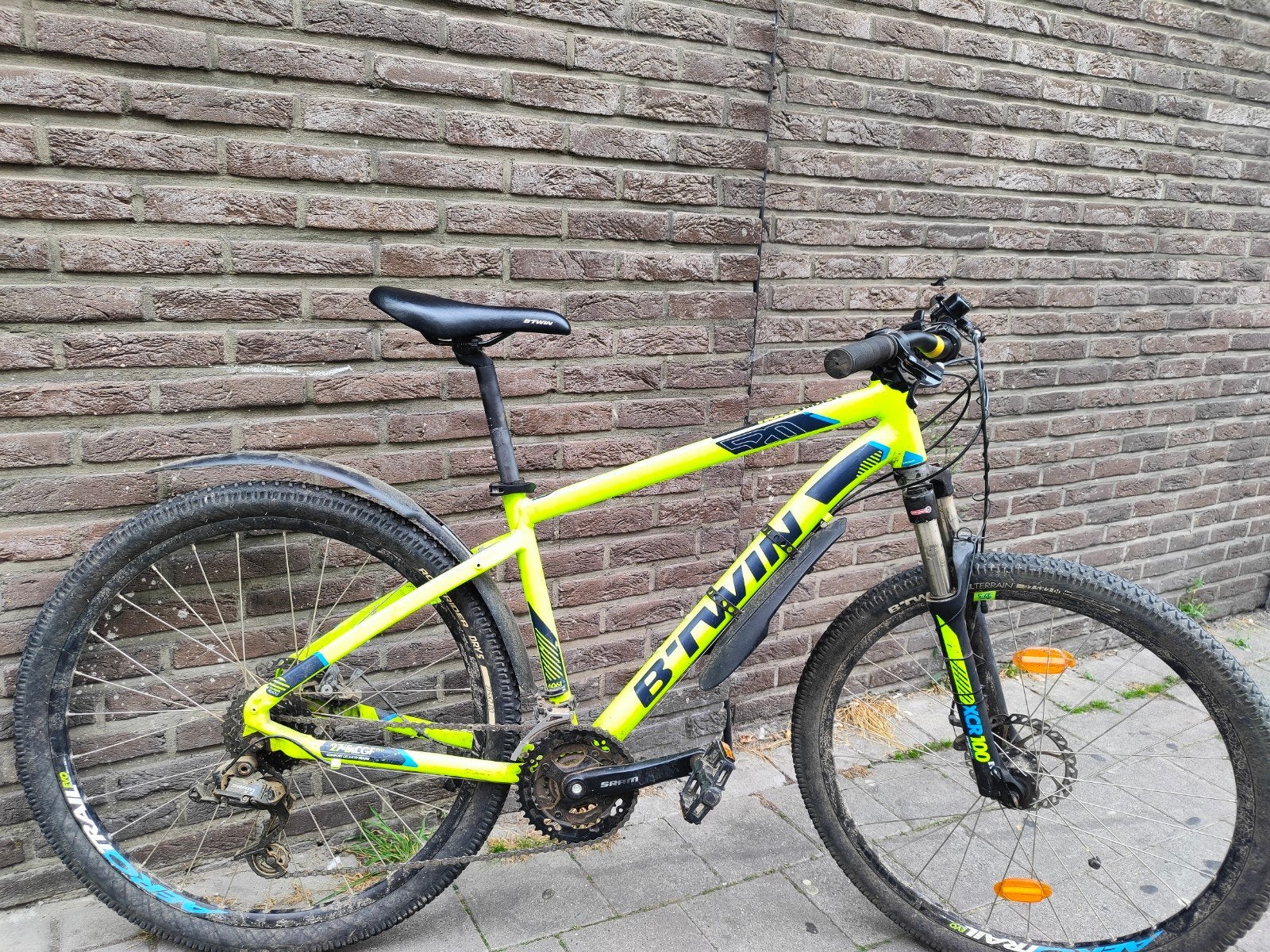 Vélo de montagne B-twin MTB VTT pour garçons vélo pour homme, Vélos & Vélomoteurs, Autres marques, 49 à 53 cm, Comme neuf, Enlèvement