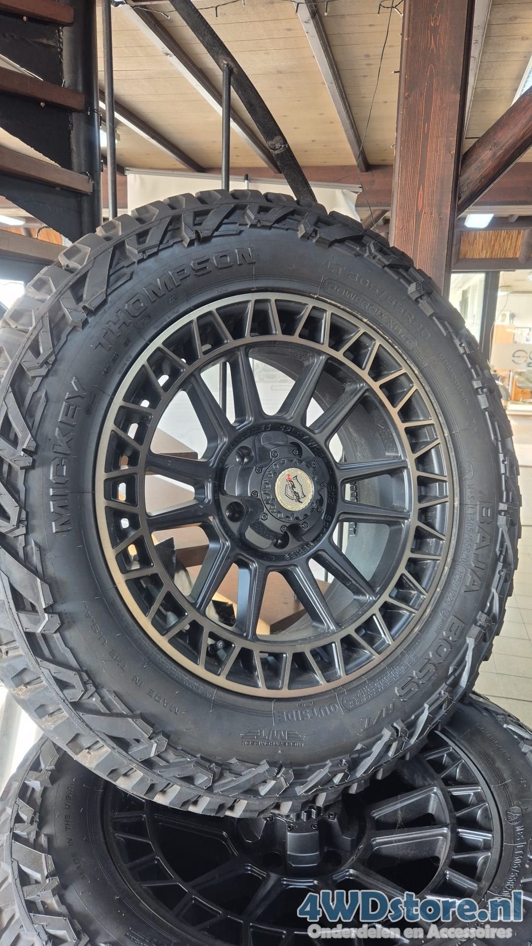 DODGE RAM 2009-2024 CLASSIC band velg mickey thompson baja b, -, -, Banden en Velgen, Nieuw