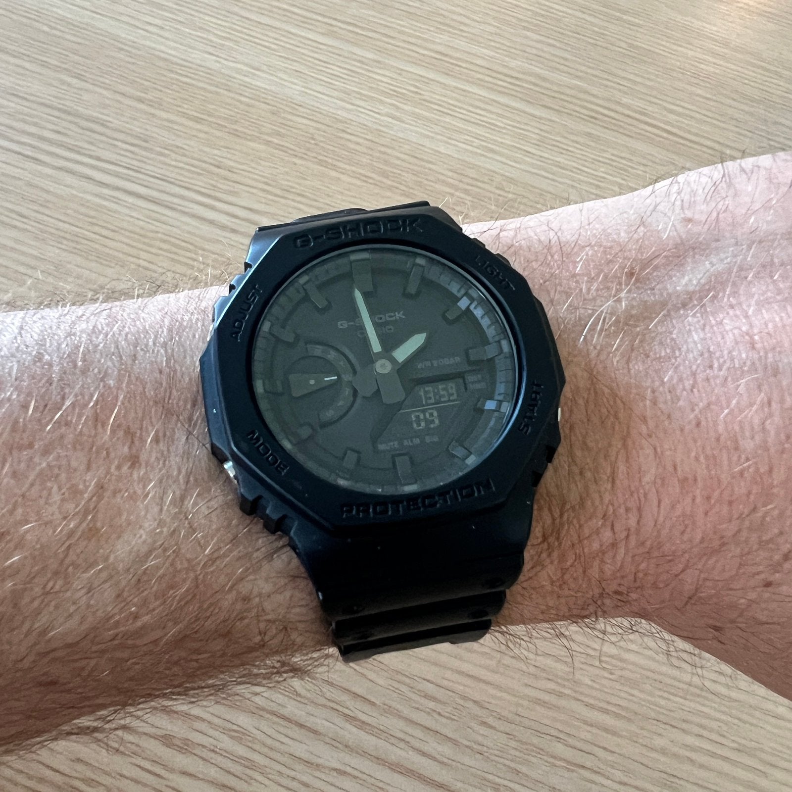 Casio G-Shock - ref. GA-2100-1A1ER, Ophalen of Verzenden, Waterdicht, Zo goed als nieuw, Zwart