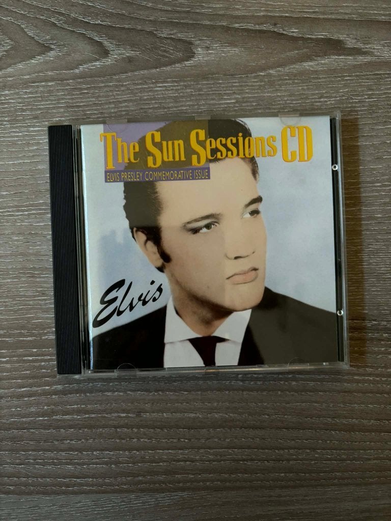 Elvis cd, The Sun sessions, Mag weg voor slechts 5 euro., Cd's en Dvd's, Cd's | Rock, Ophalen of Verzenden, Zo goed als nieuw