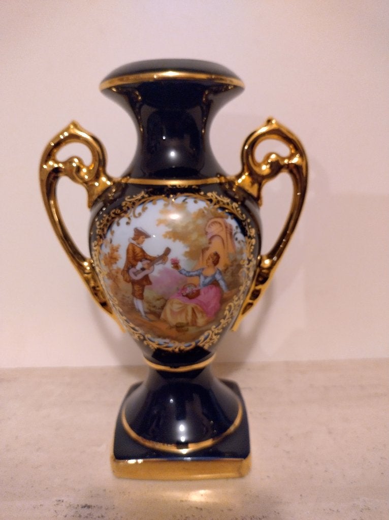 Limoges de France Porcelain Vaasje, Ophalen of Verzenden