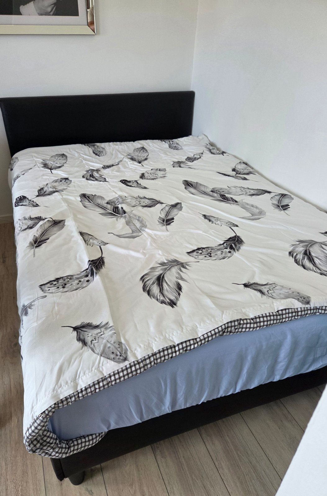 Lit 140 x 200 cm avec sommier et matelas, Enlèvement, Noir, 200 cm, 140 cm