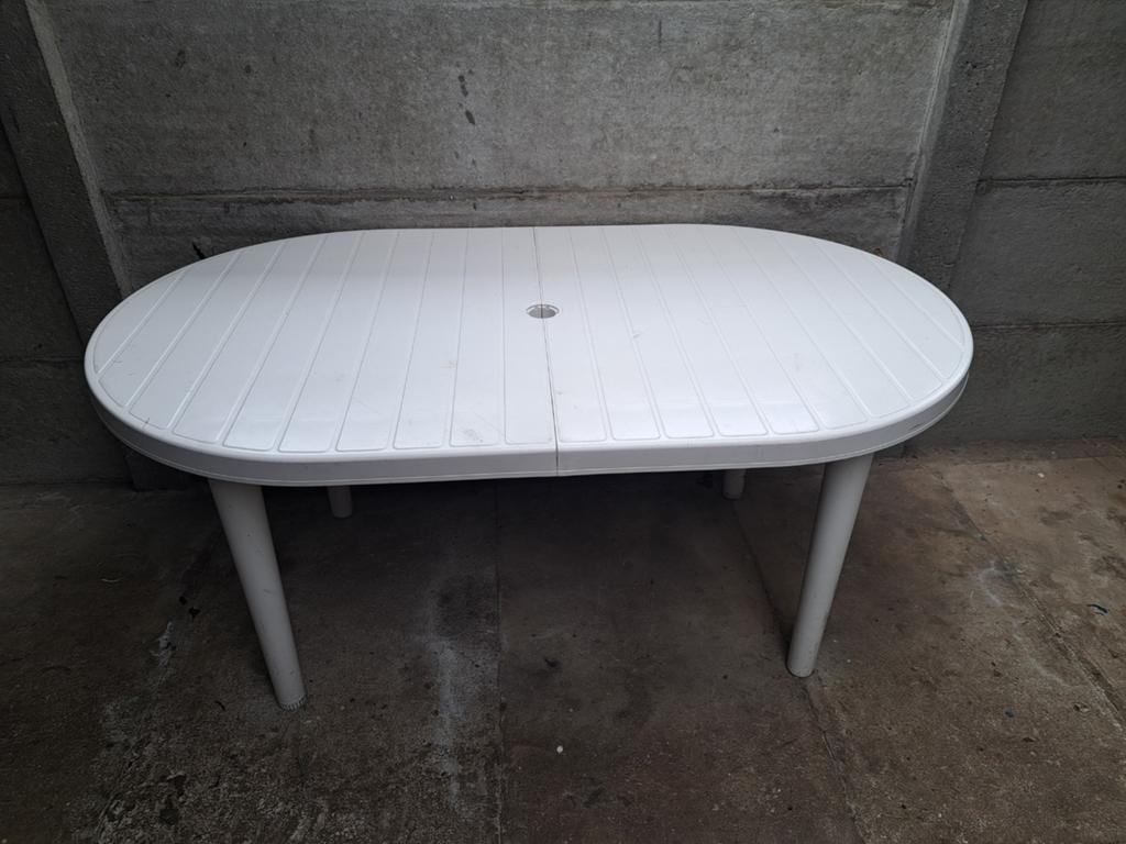 Tuintafel verstelbaar in goede staat, Tuin en Terras, Ophalen