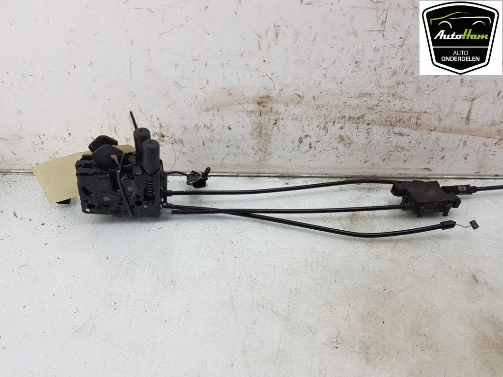 MOTORKAP SLOT Skoda Octavia Combi (1U5) (01-1998/12-2010), Auto-onderdelen, Gebruikt, Info@skoda-auto.de, Skoda, Max-Planck-Straße  3-5
64331  Weiterstadt, DE