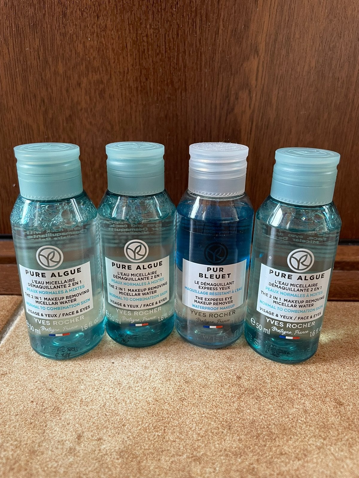 Set 4 jaar Pure Algue en Pure Bleuet make-upverwijderaars, Handtassen en Accessoires, Uiterlijk | Parfum, Ophalen of Verzenden
