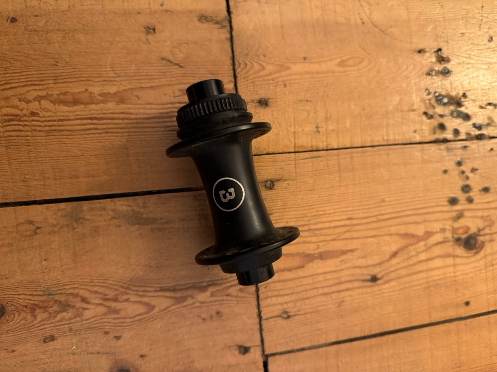 Bombtrack Moyeu avant 12x100 Centerlock, Enlèvement ou Envoi, Comme neuf