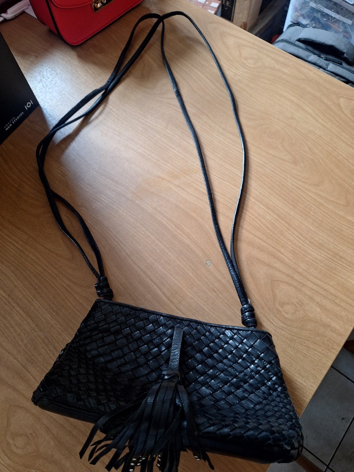 Massimo Dutti handtas, Handtassen en Accessoires, Ophalen of Verzenden, Zo goed als nieuw, Zwart, Handtas