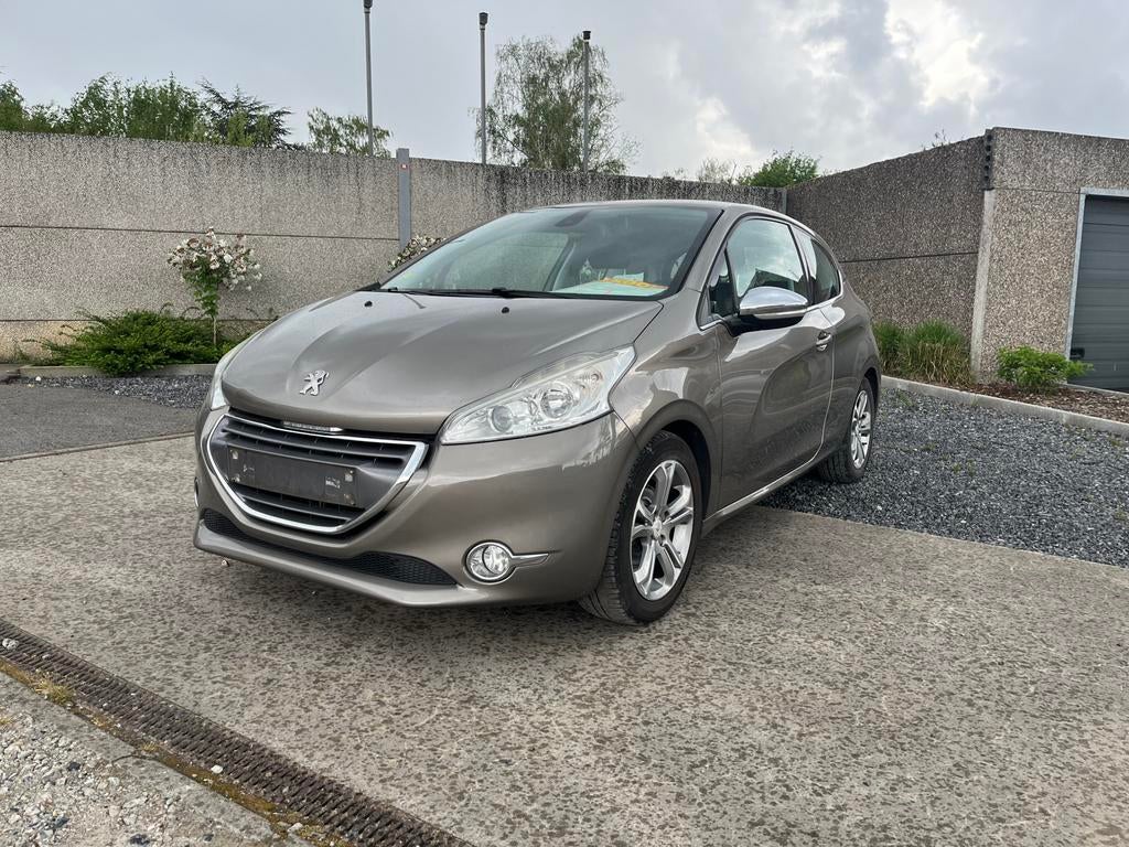 Peugeot 208 1.4 hdi, Auto's, Peugeot, Voorwielaandrijving, Euro 5, 50 kW, 4 cilinders
