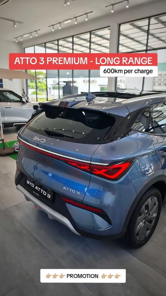 BYD Atto 3 (2026), Auto's, Automaat, Zwart, Blauw, Leder