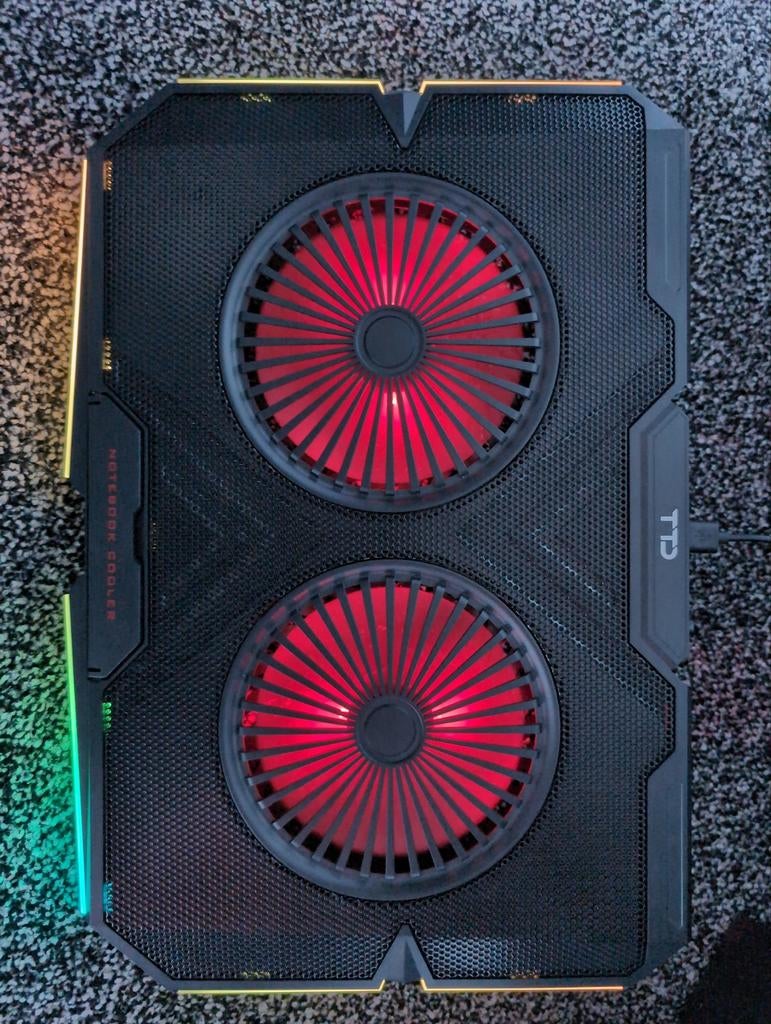 Laptop Cooler tot 18 inch, maakt het zéér cool!, Computers en Software, Ophalen