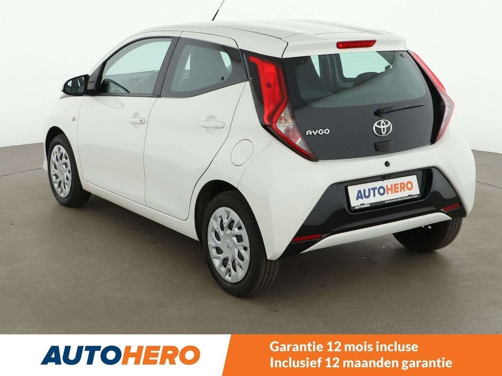 Toyota Aygo 1.0-VVT-i X-Play (bj 2021), Auto's, Voorwielaandrijving, 4 zetels, Stof, Gebruikt