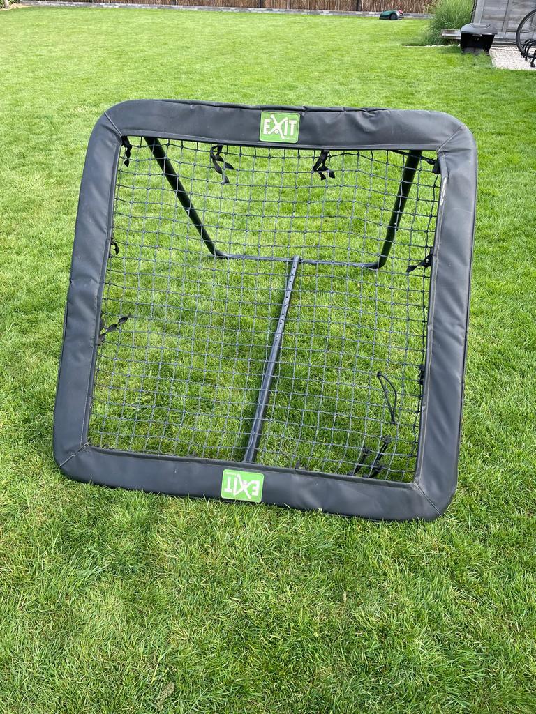 Rebounder / kickback van exit, Sport en Fitness, Voetbal, Ophalen, Gebruikt, Overige typen