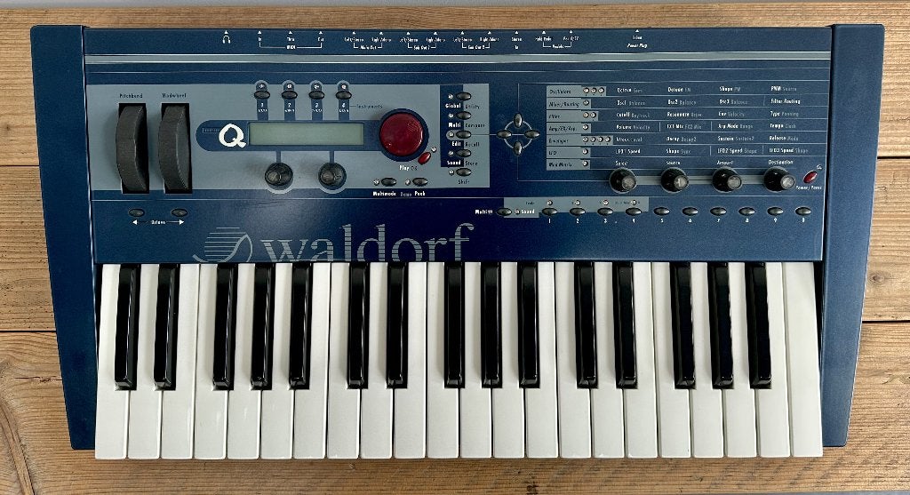 WALDORF MICRO Q KEYBOARD, Muziek en Instrumenten, Zo goed als nieuw, Met midi-aansluiting, Ophalen, 49 toetsen