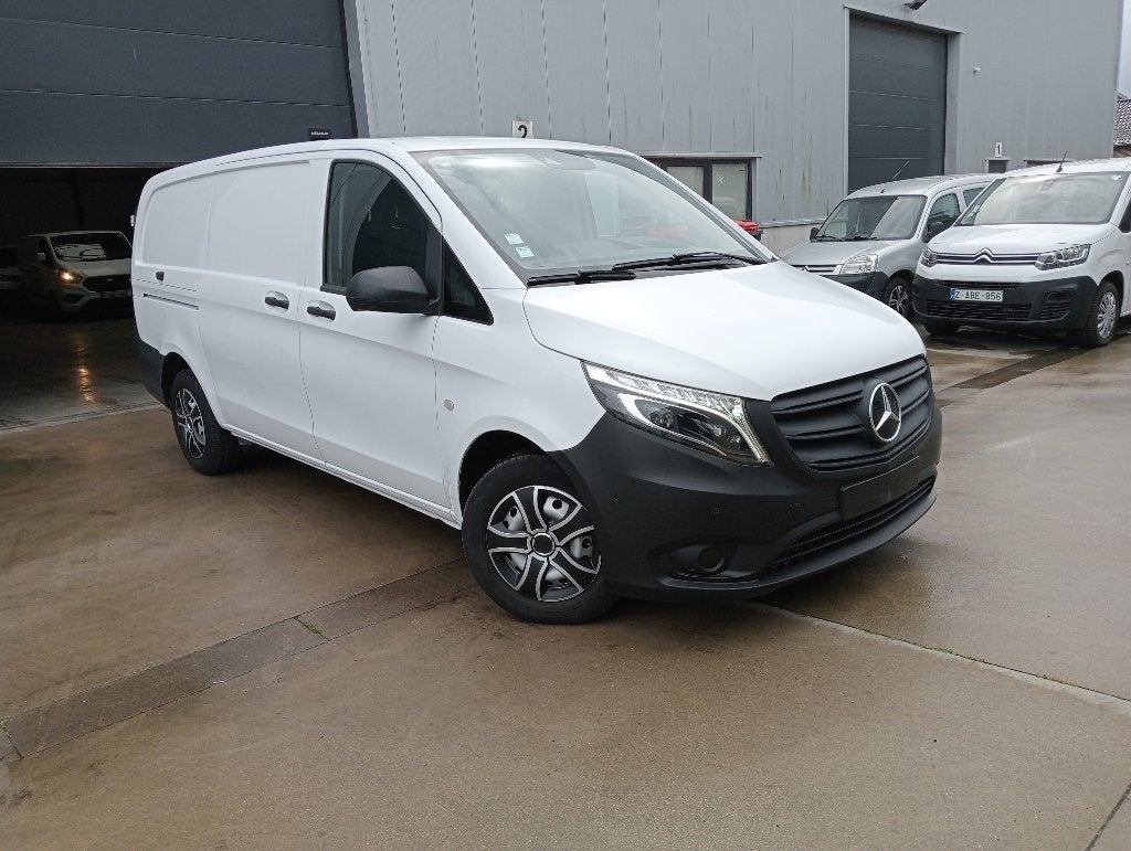MERCEDES VITO 110.CDI Fg L2.H1 4133,0 km C T EN AUTOPAS OK, Auto's, Voorwielaandrijving, Stof, Euro 6, 4 cilinders