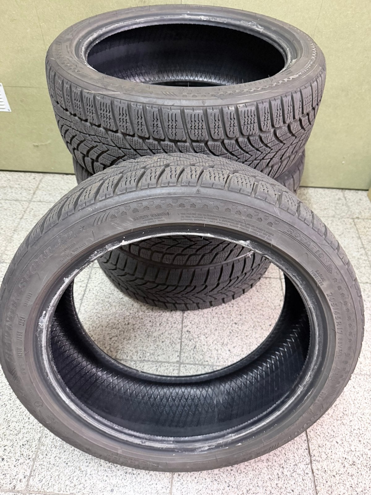 4x Dunlop Winter Sport 4D (205/45 R17 88V XL), Auto-onderdelen, Banden en Velgen, Ophalen, Gebruikt, 17 inch, Band(en)