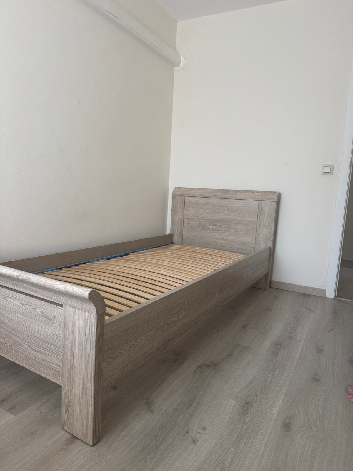 2x Lit 1 personne 90  210 cm + matelas + surmatelas IKEA, Gris, 210 cm, Comme neuf, Enlèvement